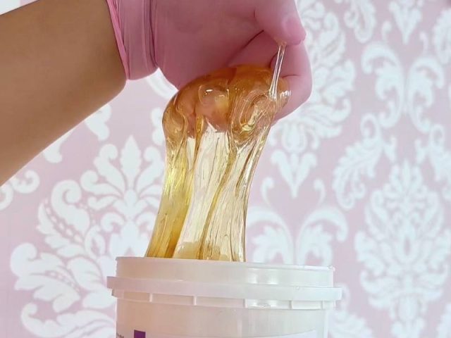 The Benefits Of Consistent Sugaring: Less Pain, Thinner Hair, and More