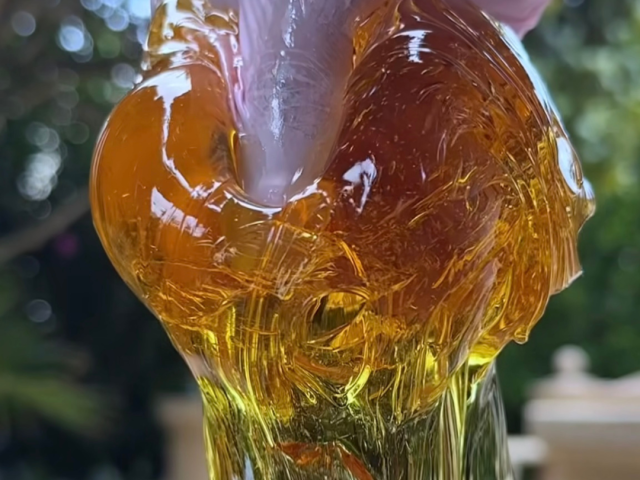 Sugaring – The Natural Hair Removal Alternative That’s Changing the Game