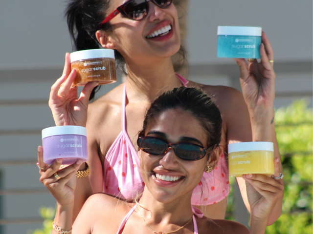 Leg Sugaring – The Natural Way to Stay Smooth from Thigh to Ankle 💛